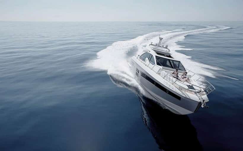 Azimut 55